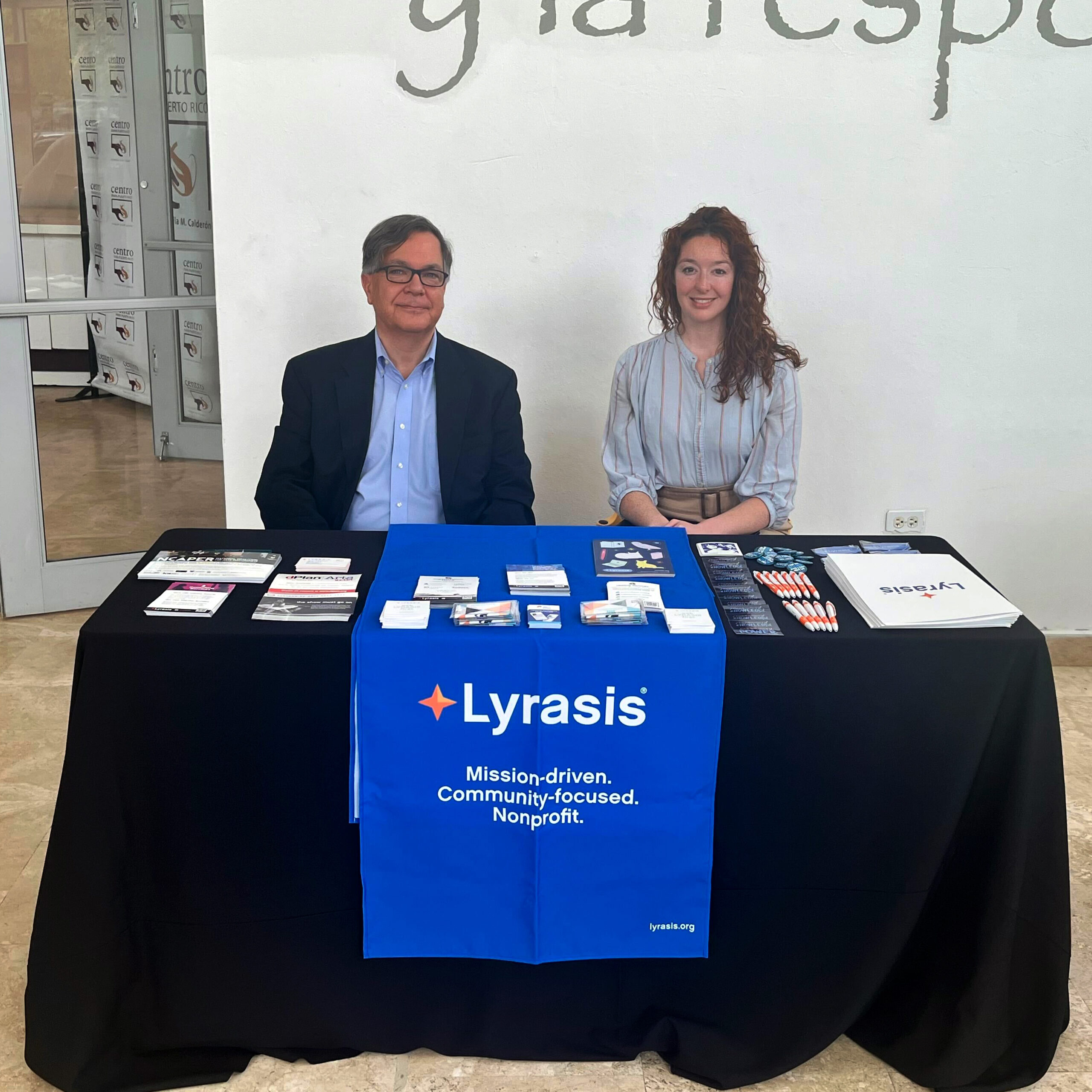 IMG_7384 Lyrasis’ Tom Clareson and Laura Sinhur recently attended the Primer Simposio sobre Preservación de Colecciones Documentales in Puerto Rico